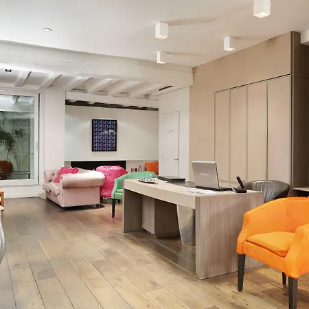 ホテル ドゥ ノートル ダム 3*