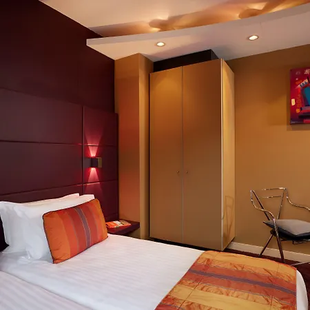 ドゥ ノートル ダム ホテル 3*