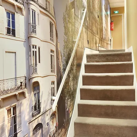 ホテル ドゥ ノートル ダム 3*