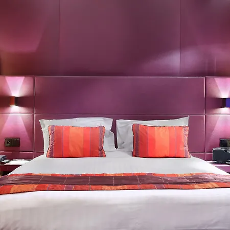 De Notre-dame Hotel 3*