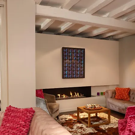 De Notre-dame Hotel 3*