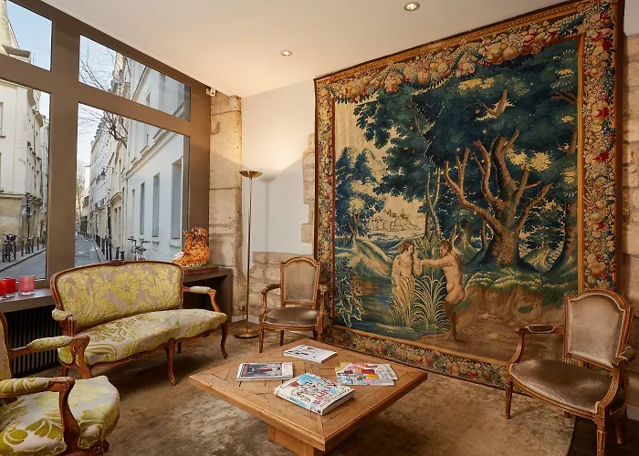 Hotel De Notre-dame Paris