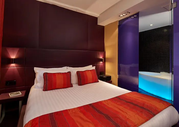 De Notre-dame Hotel 3*