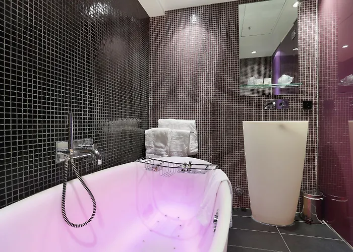 Hotel De Notre-dame Paris