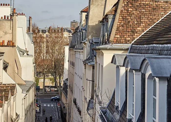 Hotel De Notre-dame 3*