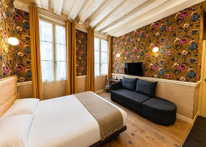 Hotel De Notre-dame Paris