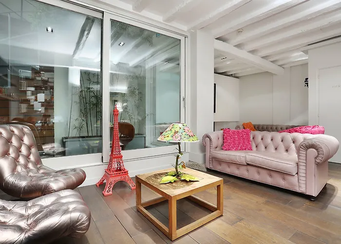 De Notre-dame Hotel 3*