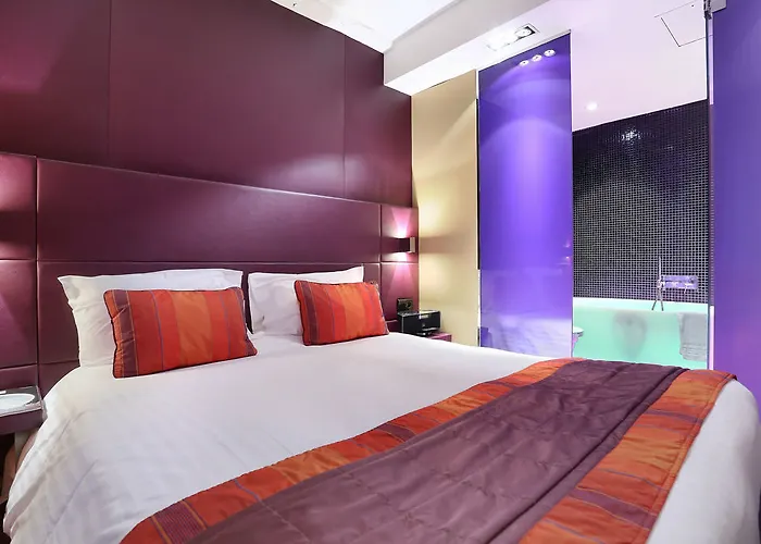 De Notre-dame 3* Paris