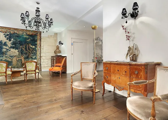 Отель De Notre-dame 3*